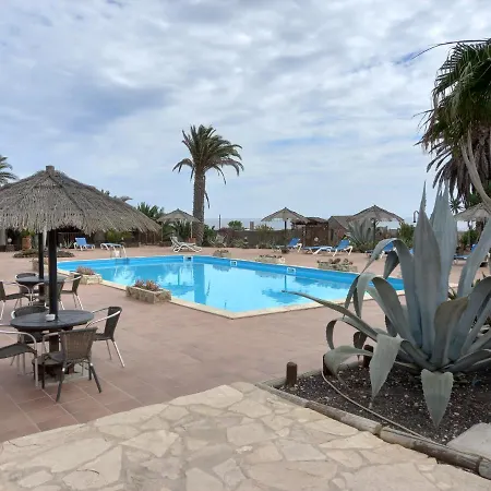 Lovely 1-bed In Parque Holandes Apartment *