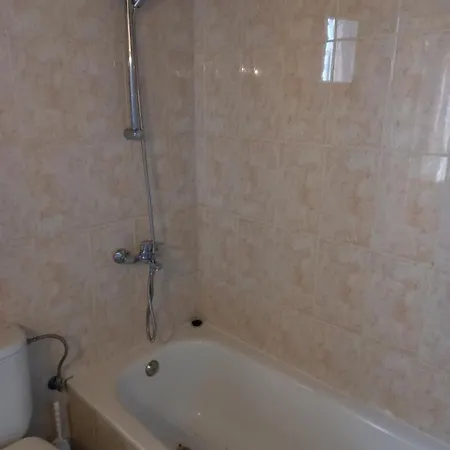 Lovely 1-bed In Parque Holandes Διαμέρισμα